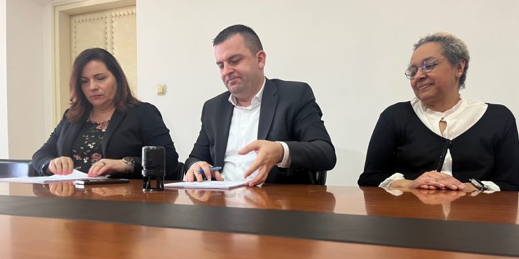 Učitelji i odgojitelji, u gradskim vrtićima u Bjelovaru, od sada imaju iste plaće