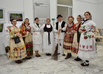 Izašla je sjajna zvijezda- posebna izložba bilogorske i moslavačke tradicije u Zagrebu