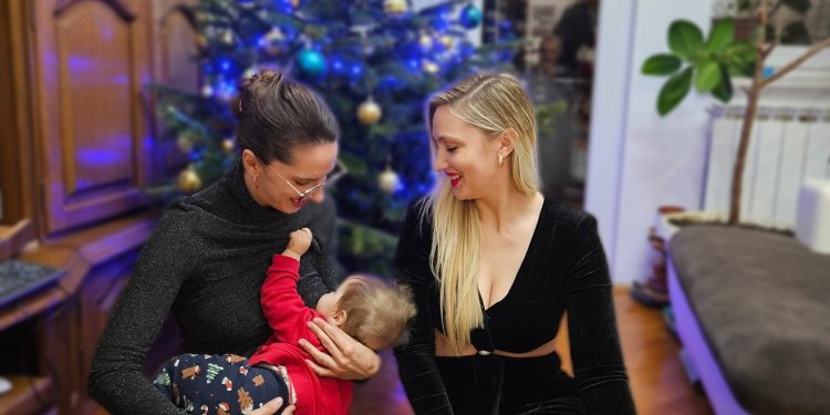 Tko stoji iza priče Sisterhood dojenje