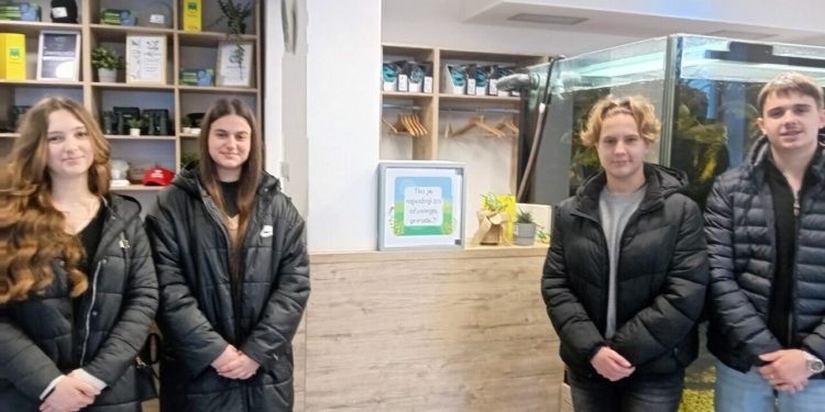 Osmašica Klara iz Velikog Trojstva najbolje pozna svoj materinji jezik