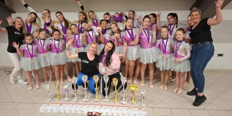 Veliki uspjeh čazmanskih mažuretkinja na državnom turniru i Grand prixu u Puli