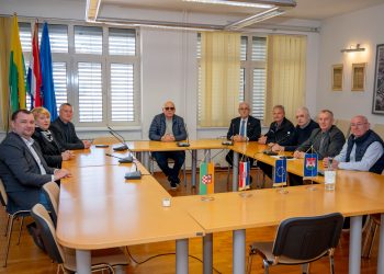 Sutra u Veteranskom centru predstavljanje knjige Hrvatski generali i admirali