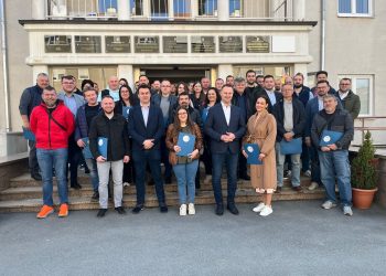 Marušić dodijelio ugovore poduzetnicima i obrtnicima vrijedne 136 tisuća eura