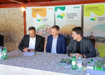 Turističkim iznajmljivačima i organizatorima događanja dodijeljeni ugovori