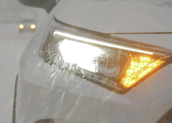 Više po danu ne morate paliti svjetla, ali pripazite, jeftinija električna energija tek sat vremena kasnije