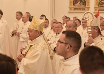 Misa za papu Franju u bjelovarskoj katedrali u petak u 18 sati