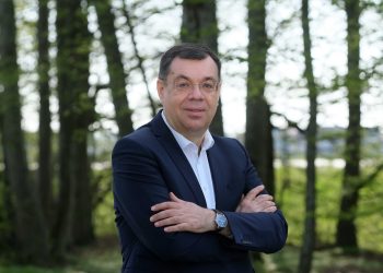 Damir Bajs najavio kandidaturu za župana Bjelovarsko-bilogorske županije i poručio: ”Nakon četiri godine tapkanja na mjestu, vrijeme je da se županija pokrene!”