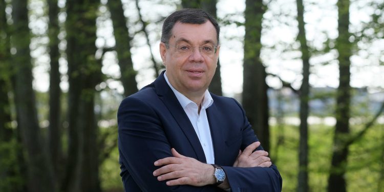 Damir Bajs najavio kandidaturu za župana Bjelovarsko-bilogorske županije i poručio: ”Nakon četiri godine tapkanja na mjestu, vrijeme je da se županija pokrene!”