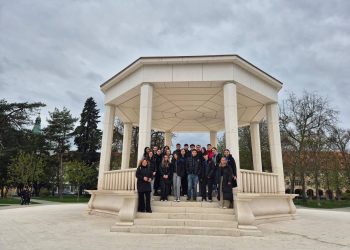 U Ekomonskoj i birotehničkoj školi borave učenici iz Rumunjske