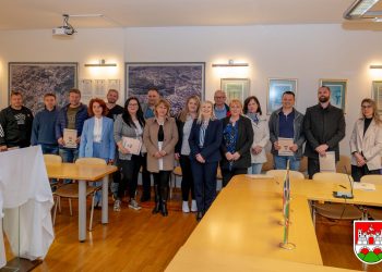 Potpisani ugovori o dodjeli poticaja poduzetnicima