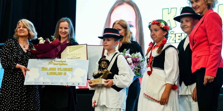 Roman “Koraci” Željke Vlainić proglašen najboljim na ovogodišnjim Lovrakovim danima