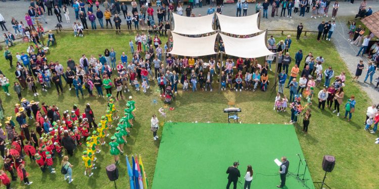 Pripremite se, počinje Sajam kreativnosti u Velikom Grđevcu