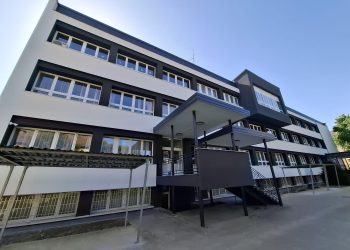 Nakon desetak mjeseci potpuno obnovljena zgrada bjelovarske Tehničke i Obrtničke škole