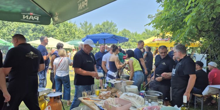 Veliko Trojstvo- Pobjedu na gulašijadi odnijela ekipa Vina Janine iz Šandrovca