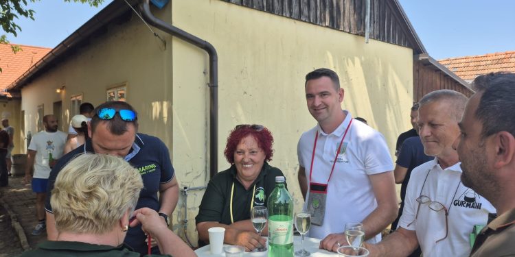 Veliko Trojstvo- Pobjedu na gulašijadi odnijela ekipa Vina Janine iz Šandrovca