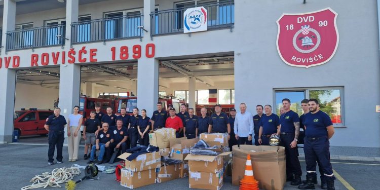 Francuski vatrogasci ponovno oduševili Rovišće: Donirali vrijednu opremu i osnažili prijateljstvo