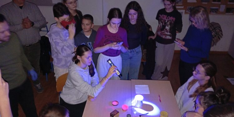 Projekt II.osnovne škole Bjelovar “Sherlock Holmes u školi”