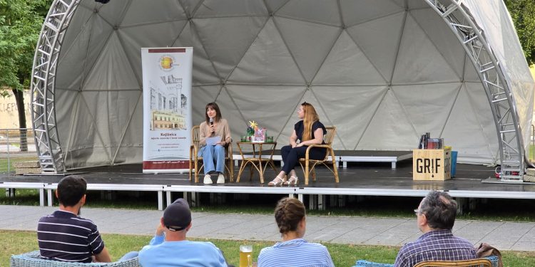 Unatoč kiši – književna večer s Innom Moore oduševila Bjelovarčane