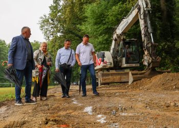 U Kukavici opet radovi, nakon igrališta na red došla cestovna infrastruktura