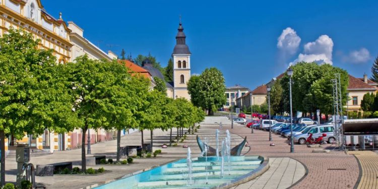 Gol u fontani usred dana: Daruvarčanin s 2,32 promila šokirao prolaznike