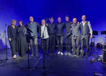 Čolićevi hitovi orili su se bjelovarskim centrom