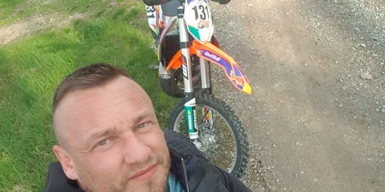 Vilijam Ded najavljuje mirni prosvjed u Bjelovaru: “Borim se za pravo da viđam svoju djecu”