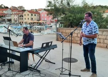 Večeras u Boho parku Večer evergreena