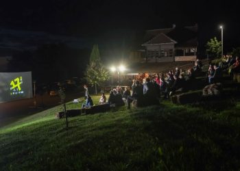 DOKUart pod zvijezdama: Projekcija filma “Geni moje djece” na Vratima Bilogore