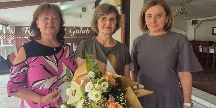 Ekonomska u mirovinu ispraća tri profesorice, zajedno u njoj radile ukupno 84 godine