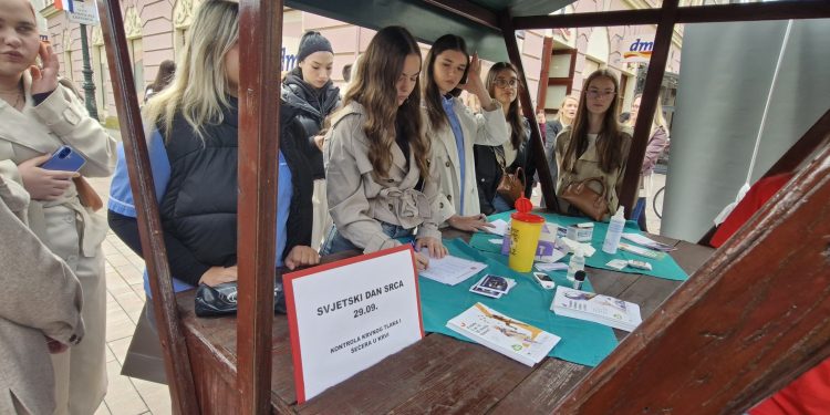 Pitanje za razmišljanje s današnjeg obilježavanja Svjetskog dana srca: “Koliko milijuna otkucaja srca nismo imali zato što ne živimo zdravo?”