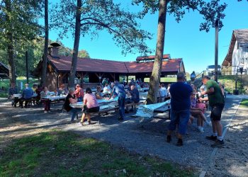 U Garešnici održana druga Sarmijada – kraljica jela dobila svoj festival