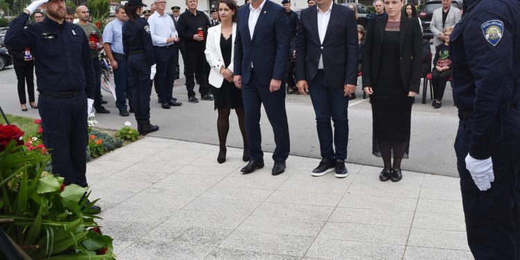 Dan policije i kapelanije sv. Mateja u Bjelovaru obilježen s pijetetom i zahvalnošću