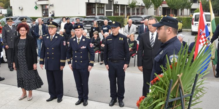 Dan policije i kapelanije sv. Mateja u Bjelovaru obilježen s pijetetom i zahvalnošću