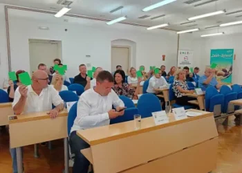 Gradsko vijeća: Bjelovarsko kazalište bez šefa, sajam bez premijera