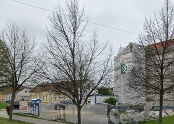 Umjesto zapuštene zelene površine – privremeno parkiralište kod Općinskog suda u Bjelovaru