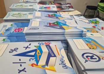 Općina Rovišće opet osigurala besplatan školski pribor i bilježnice