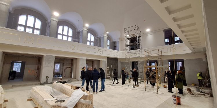 U četvrtak se javnosti otvara vremenska kapsula nađena u obnovi bjelovarske Sokolane