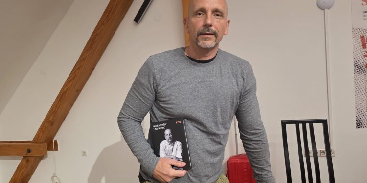Aleksandar Stanković u Bjelovaru predstavio knjigu “F32”