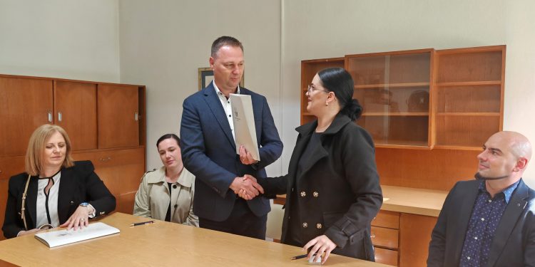 Obnova čazmanske ljekarne počinje u studenom, privremeni rad u prostoru Doma zdravlja