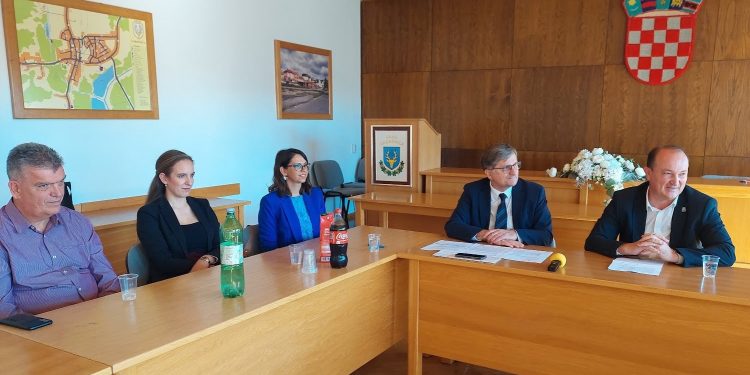 Započeli radovi na novoj katastarskoj izmjeri dijela Garešnice