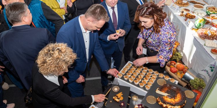 Bliži se sajam sira, meda i vrganja, zauzmite svoje mjesto