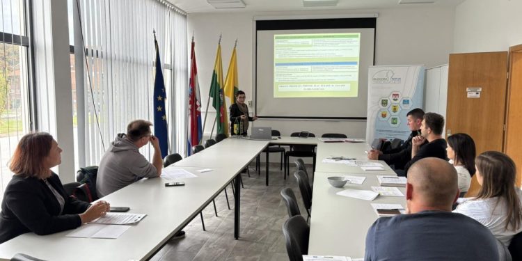 Poljoprivrednici, nova prilika za ulaganja preko LAG-a!