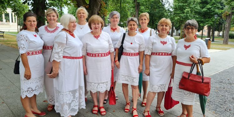 Gudovac slavi umjetnost i tradiciju: Slikarski susreti i izložba u čast Naste Rojc