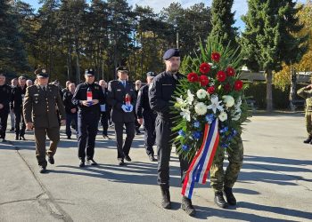 Odana počast hrvatskim braniteljima povodom blagdana Svih svetih