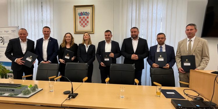 Dodijeljeni ugovori i odluke o financiranju novih razvojnih projekata