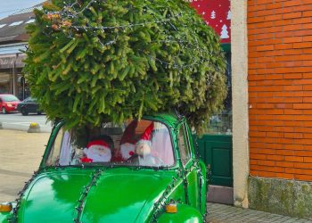 Božićni sajam igračaka u Daruvaru: razmjena, humanitarna akcija i dječja zabava