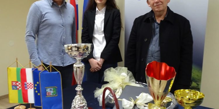 PRIJEM ZA LAURU LUKINOVIĆ, ŠAHOVSKI PONOS ROVIŠĆA