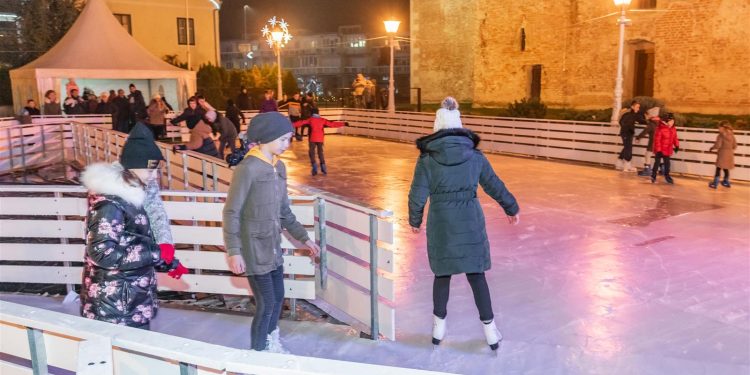 Čazma spremna za zimske radosti: Klizalište otvara svoja vrata 6. prosinca