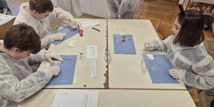 Učenici razvijali znanstvenu pismenost i kreativnost