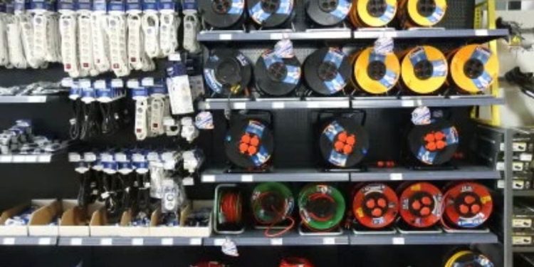 Tražiš siguran posao u Bjelovaru? COMET d.o.o. zapošljava prodavača i servisera alata